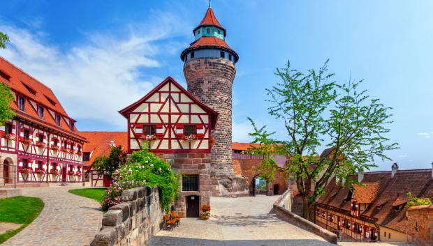 Torre Sinwell (Sinwellturm) en el castillo de Núremberg