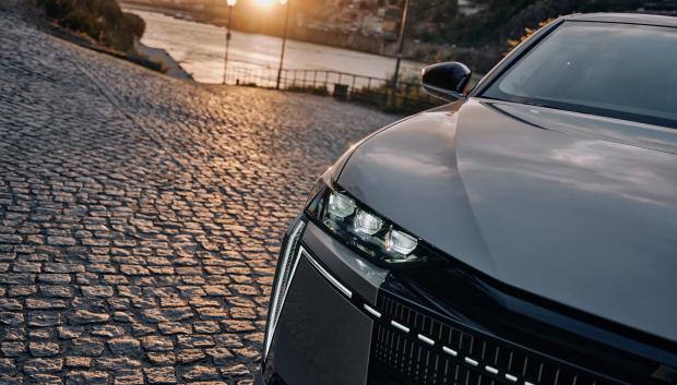 EL frontal ahora está iluminado