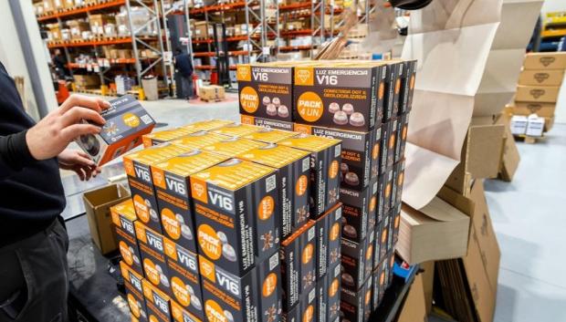 El stock de balizas V16 está ya muy tensionado