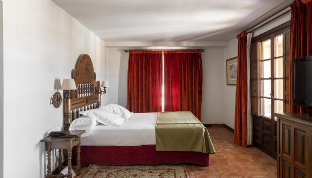 Habitación superior del Parador de Plasencia