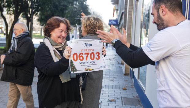 Primer premio de la Loteria del Niño en Albacete, en Alcalde Conangla 3, en la Administración nº8, El Sembrador