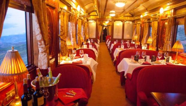 Vagón restaurante del tren Al Andalus