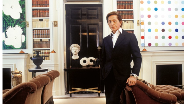 Valentino en su domicilio Londres