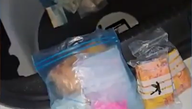 El en maletero cabe de todo...