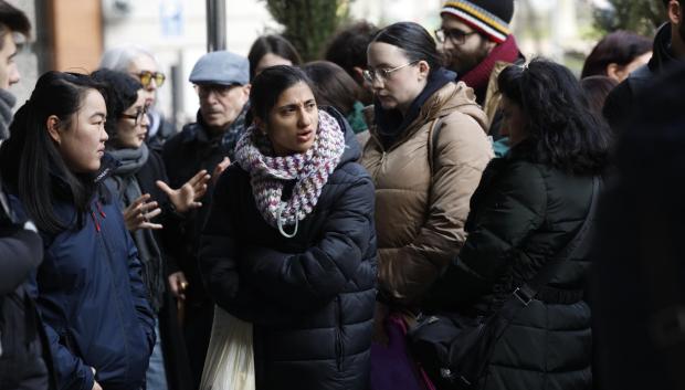 Aspirantes antes de entrar al examen