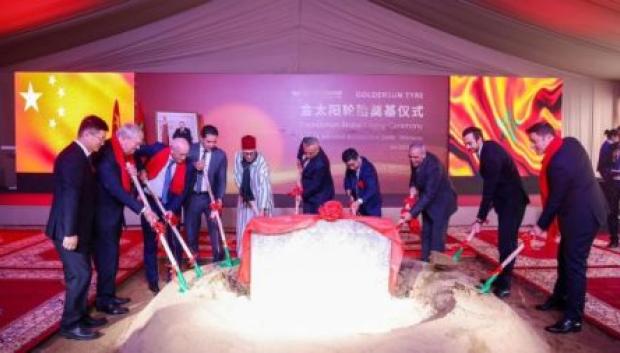 Ceremonia reciente de la colocación de la primera piedra