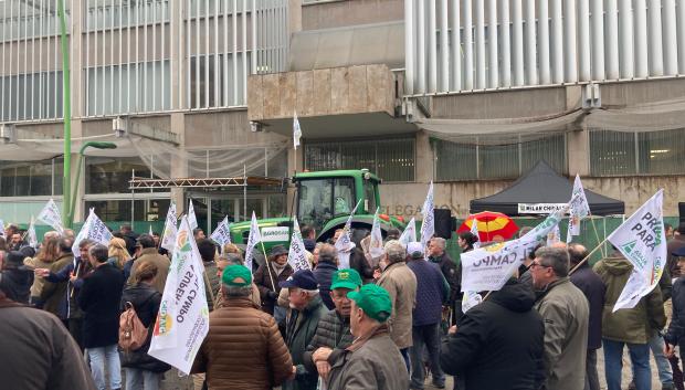 Concentración ante la Subdelegación del Gobierno de Córdoba