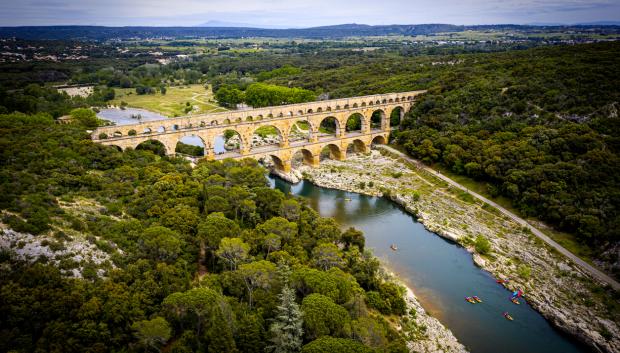Vista aérea del Pont du Gard, que hoy mide 273 metros