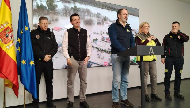 Molina y Bellido, durante su comparecencia ante los meios