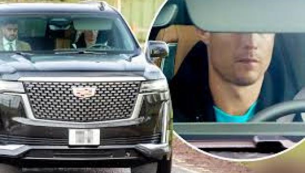 Ronaldo al volante del Escalade
