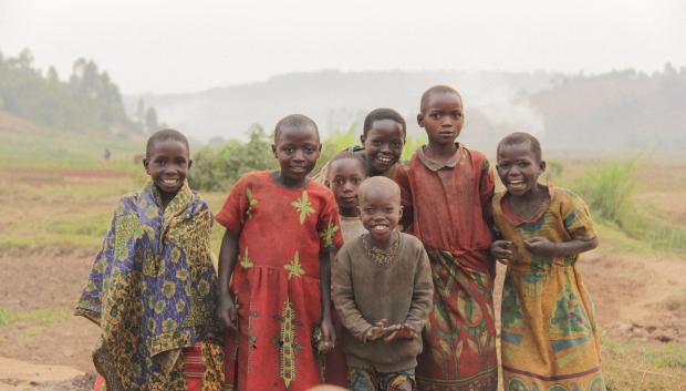 Un grupo de niños en Burundi