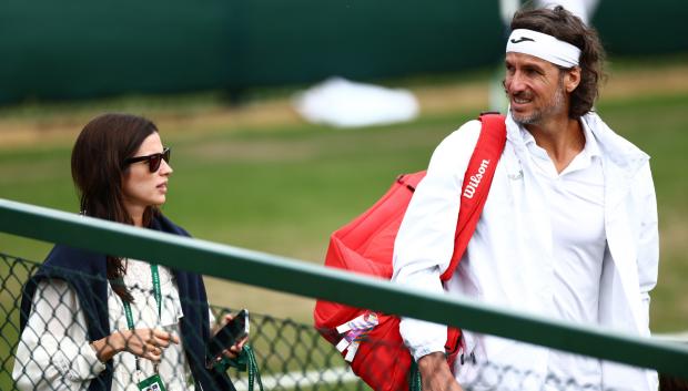 Feliciano Lopez  y  Sandra Gago en Wimbleon 2024
