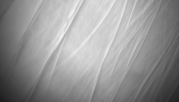 En esta imagen, el SAFS muestra la sección central de un cohete propulsor y captura las complejas estructuras de choque a lo largo del mismo para diversos ángulos de ataque