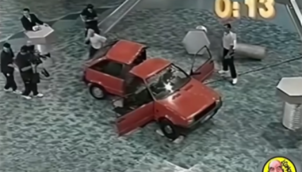 El coche en dos mitades