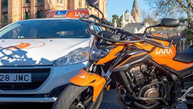 Los vecinos no se ponen de acuerdo en el modelo del coche