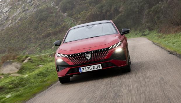 La iluminación frontal cambia en profundidad