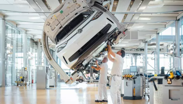 Volkswagen cerró su fábrica de Cristal por su baja competitividad