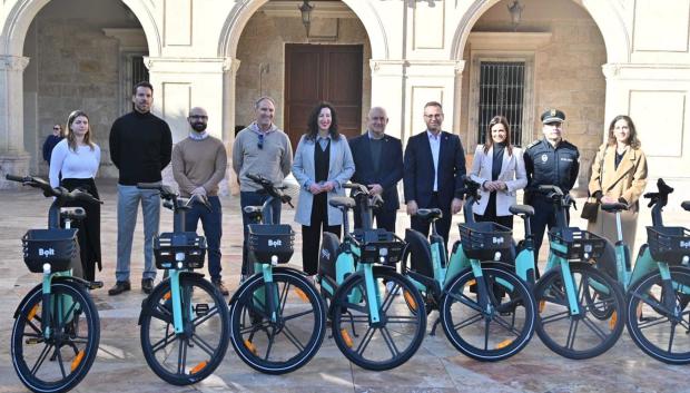 Presentación del servicio de alquiler de bicicletas eléctricas de Almería