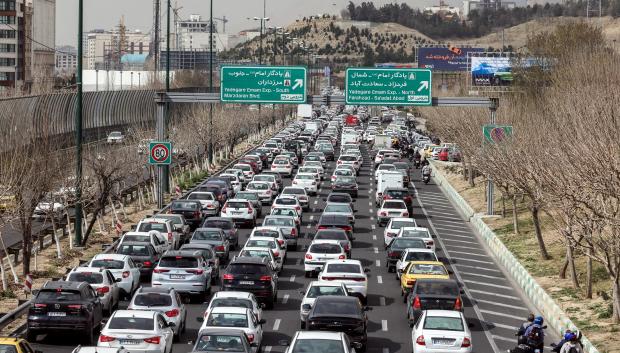 Atascos para salir de Teherán