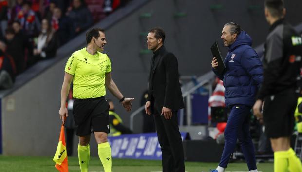 El entrenador del Atlético de Madrid, Diego Pablo Simeone