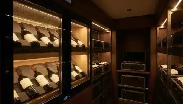 Espacio para guardar vinos en Centro de Valores