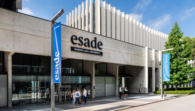 Fachada del campus de ESADE en Sant Cugat