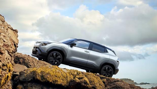 Suzuki se estrena en materia de eléctricos con el e Vitara