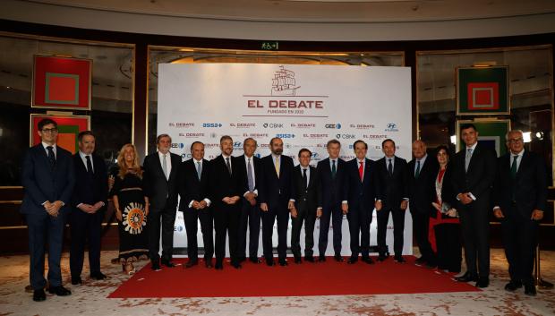 Foto de familia de la entrega de los IV Premios a la Proyección de España