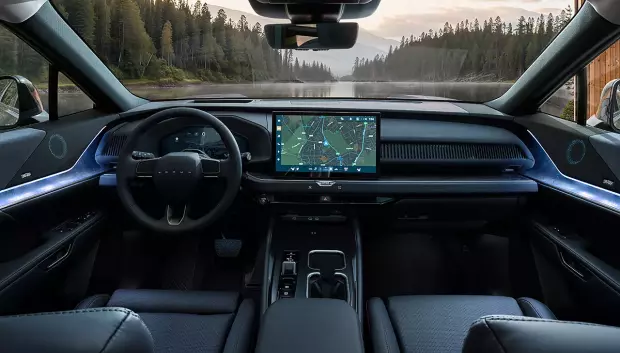 El interior es muy Lexus