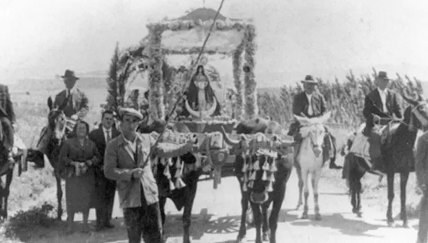 Imagen antigua que refleja el fervor desde hace siglos por esta romería
