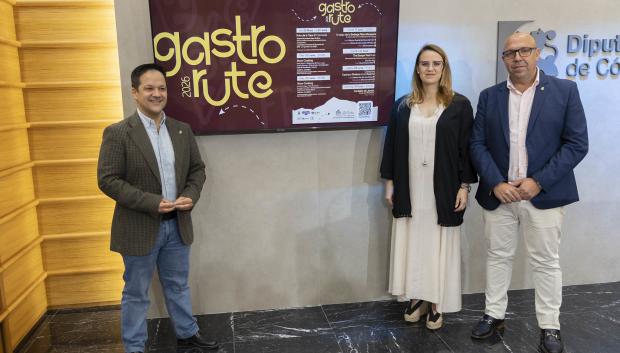 Rafael García, Sara Alguacil y David Ruiz, en la presentación de Gastro Rute