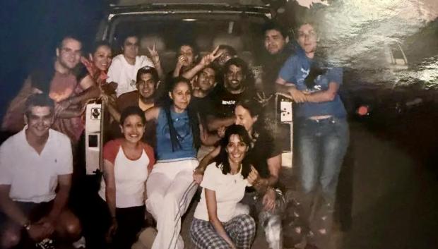 El grupo justo después de la visita en Neverland