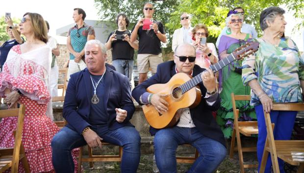 El cantaor Antonio de Pozoblanco y el tocaor Rafael Trenas