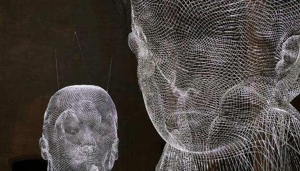 Mirall, de Jaume Plensa