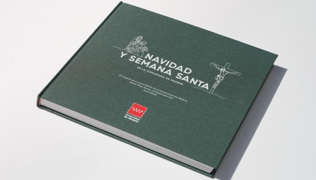 Así es el libro de fotografías que Ayuso entregará al Papa León XIV el próximo lunes en el Vaticano