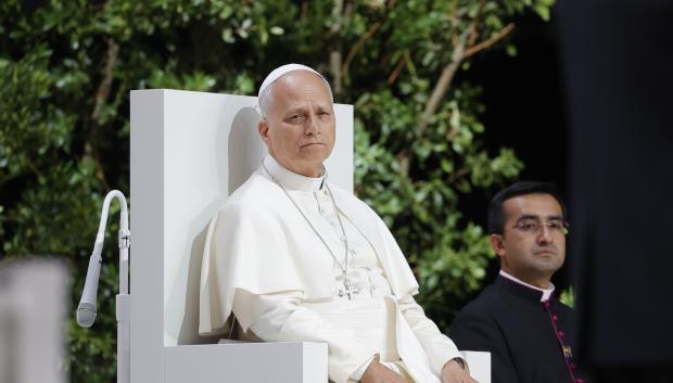 El Papa este domingo en el acto "Tejer redes" en el Movistar Arena