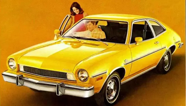 Ford Pinto de 1975, un modelo subcompacto estadounidense