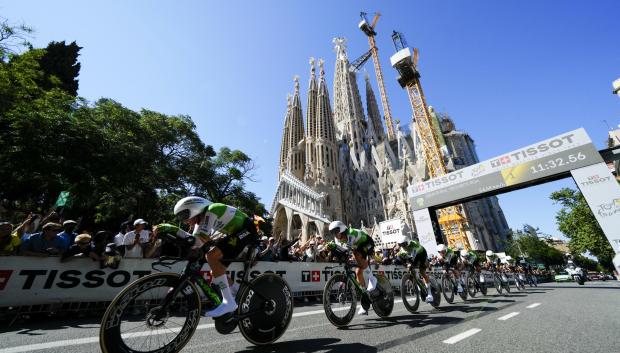 Caja Rural Seguros RGA, en la crono por equipos de la primera etapa del Tour