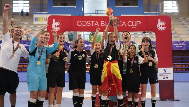 Imagen de las campeonas del Colegio Santa Susana