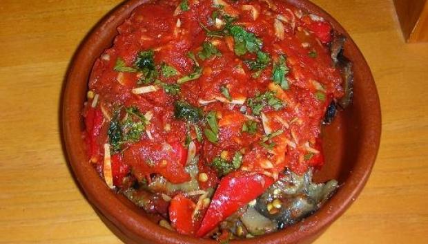 Las verduras son las protagonistas del tumbet.