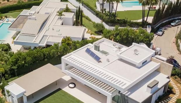 Vistazo de la casa de Haaland con vistas al Mediterráneo
