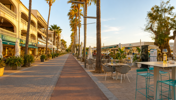 Colònia de Sant Jordi al atardecer