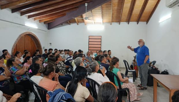 Dando clases