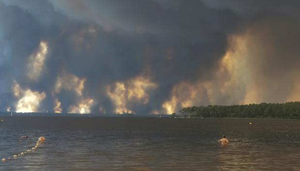 Incendio en Burdeos
