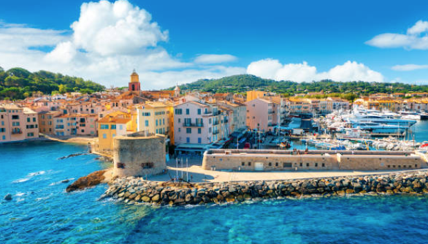 Vista de la costa de Saint-Tropez
