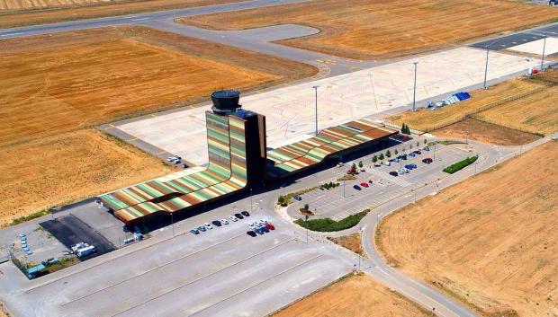 Vista aérea del aeropuerto de Lérida Alguaire