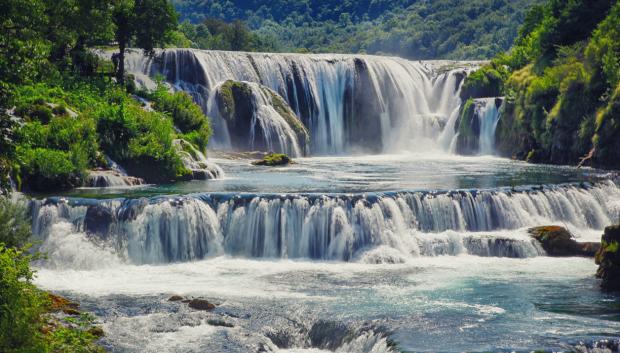 Las cascadas del Parque Una no tienen nada que envidiar a otras joyas naturales de Europa