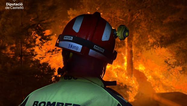 Imagen del incendio de la Vall d'Uixó