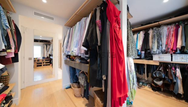 Imagen del interior de la vivienda que ha puesto a la venta Alberto González Amador