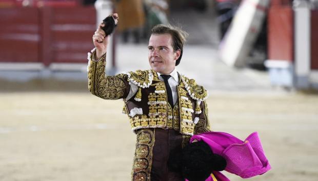 Javier Cortés corta una oreja en la primera semifinal de Chinchón